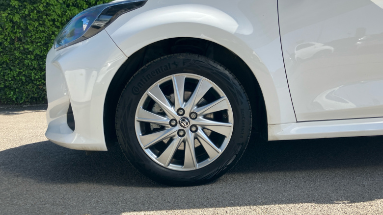 Toyota Yaris 1.5 Hybrid Icon 5dr CVT Hybrid Hatchback